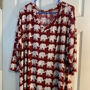 Plus size tunic